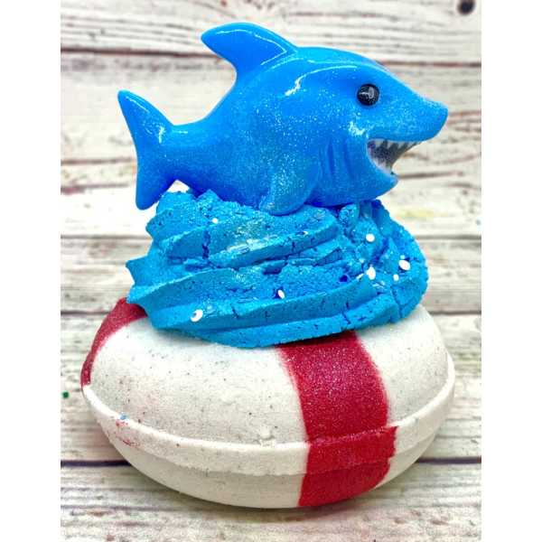 bath bomb shark with toy and solid frosting