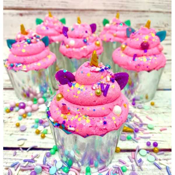 unicorn surprise bathbomb cupcake